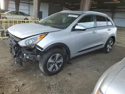 KNDCB3LC2L5396647 2020 KIA NIRO