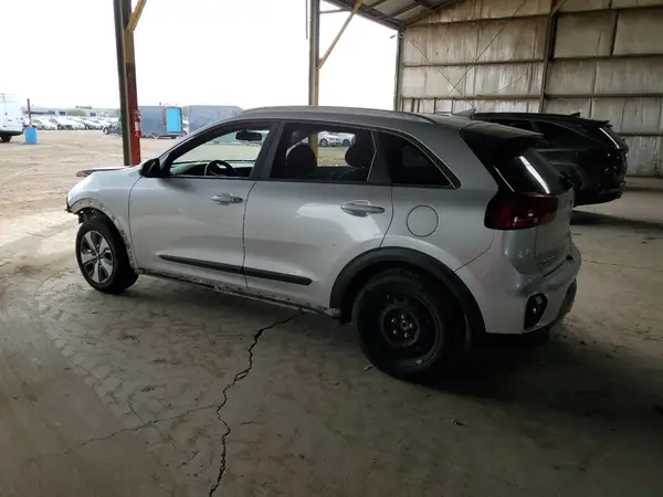 KNDCB3LC2L5396969 2020 KIA NIRO - Image 2