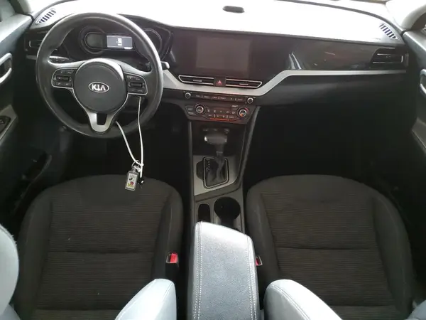 KNDCB3LC2L5396969 2020 KIA NIRO - Image 8