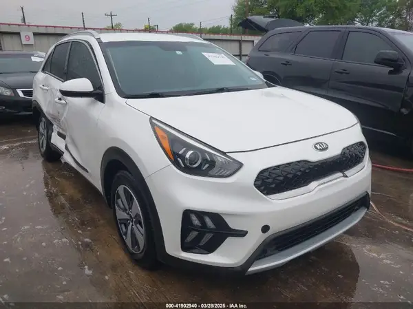 KNDCB3LC2L5435978 2020 KIA NIRO - Image 1