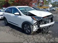 KNDCB3LC2L5436189 2020 KIA NIRO