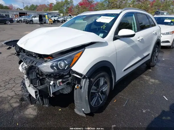 KNDCB3LC2L5436189 2020 KIA NIRO - Image 2