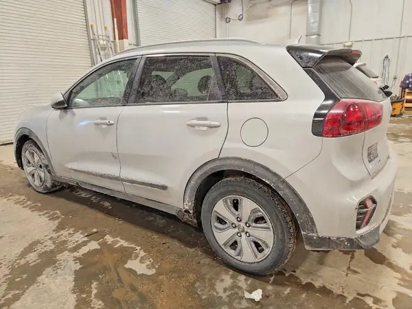 KNDCB3LC2L5439500 2020 KIA NIRO - Image 2