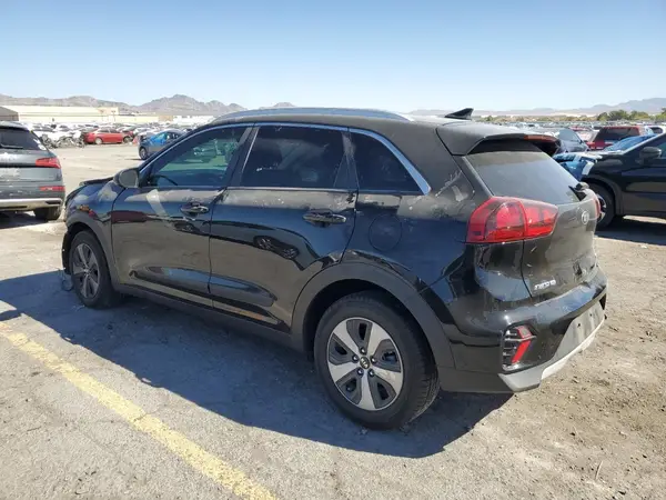 KNDCB3LC2M5475804 2021 KIA NIRO - Image 2
