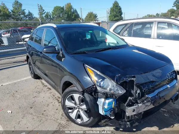 KNDCB3LC2M5486284 2021 KIA NIRO - Image 1