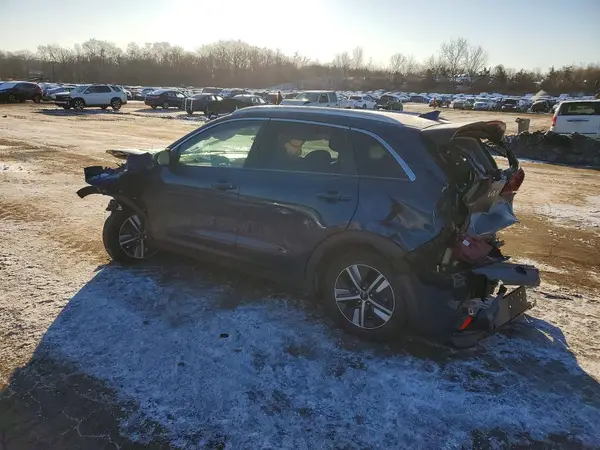 KNDCB3LC2N5498744 2022 KIA NIRO - Image 2