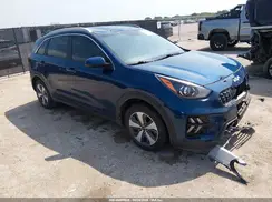 KNDCB3LC2N5505952 2022 KIA NIRO