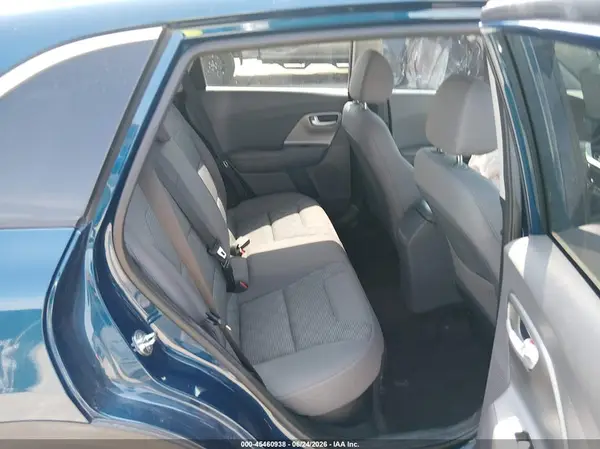 KNDCB3LC2N5505952 2022 KIA NIRO - Image 8