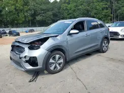 KNDCB3LC2N5506423 2022 KIA NIRO