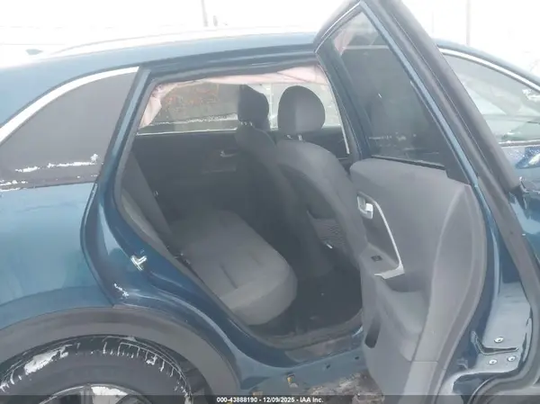 KNDCB3LC2N5519530 2022 KIA NIRO - Image 8
