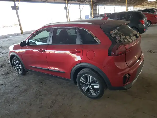 KNDCB3LC2N5526915 2022 KIA NIRO - Image 2