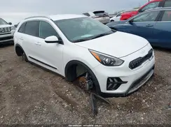 KNDCB3LC2N5539308 2022 KIA NIRO