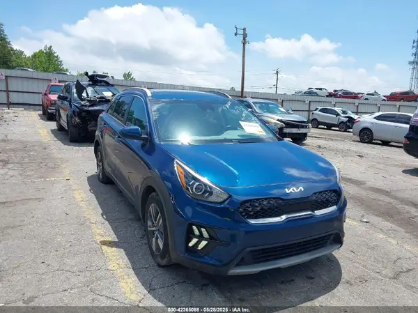 KNDCB3LC2N5539938 2022 KIA NIRO - Image 1