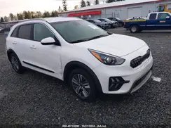 KNDCB3LC2N5542807 2022 KIA NIRO