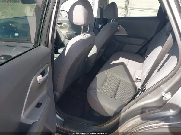 KNDCB3LC3H5048279 2017 KIA NIRO - Image 8