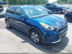 KNDCB3LC3H5080441 2017 KIA NIRO