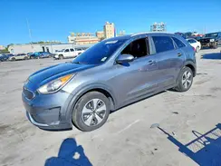 KNDCB3LC3H5088314 2017 KIA NIRO