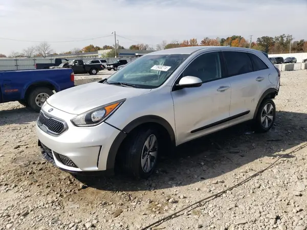 KNDCB3LC3J5124105 2018 KIA NIRO - Image 1
