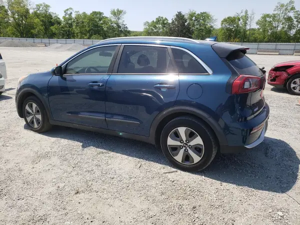 KNDCB3LC3J5128493 2018 KIA NIRO - Image 2