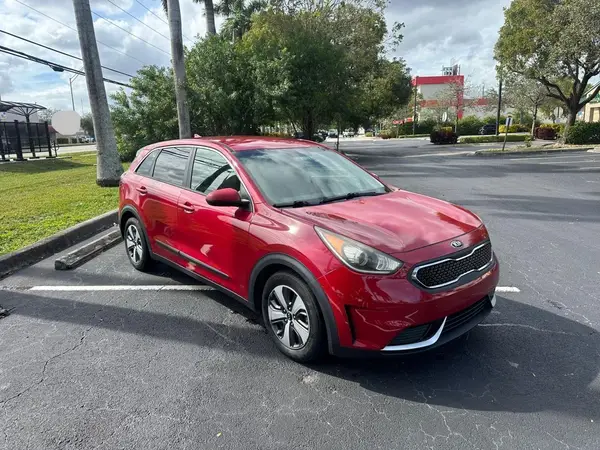 KNDCB3LC3J5132401 2018 KIA NIRO - Image 1