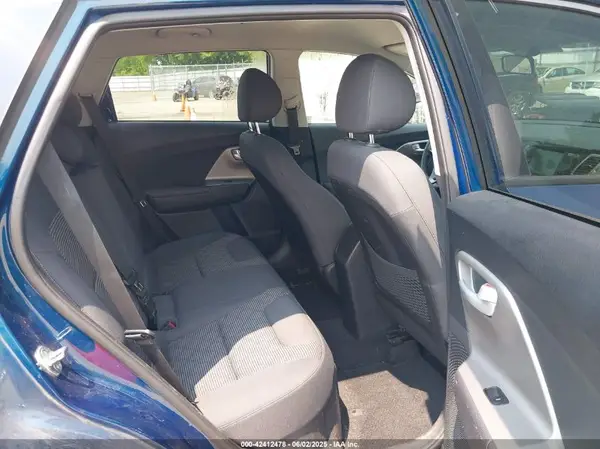 KNDCB3LC3J5153992 2018 KIA NIRO - Image 8
