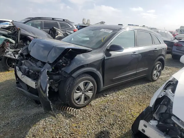 KNDCB3LC3J5164717 2018 KIA NIRO - Image 1