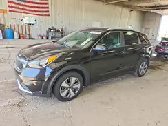 KNDCB3LC3K5240969 2019 KIA NIRO
