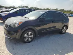 KNDCB3LC3K5240972 2019 KIA NIRO