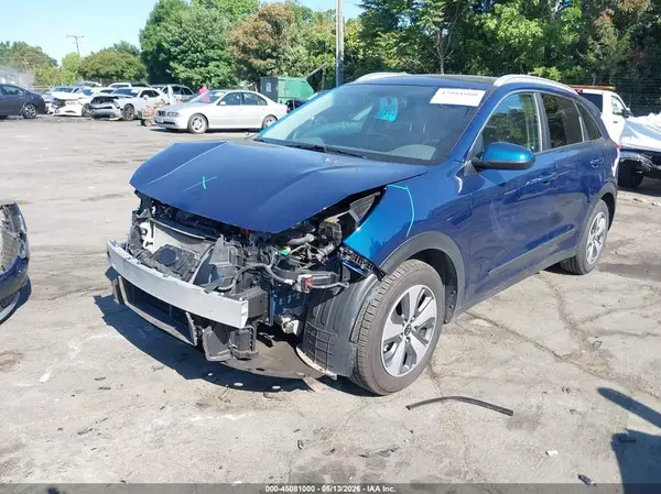 KNDCB3LC3K5244200 2019 KIA NIRO - Image 2