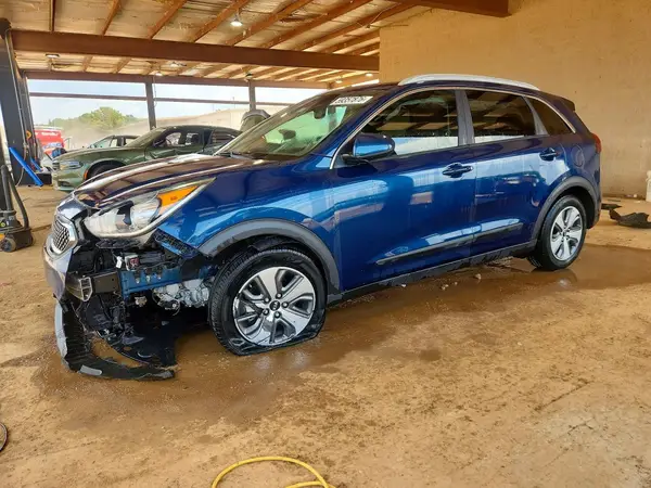 KNDCB3LC3K5260266 2019 KIA NIRO - Image 1