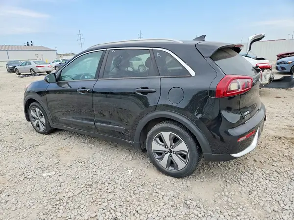 KNDCB3LC3K5263717 2019 KIA NIRO - Image 2