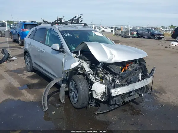 KNDCB3LC3K5265984 2019 KIA NIRO - Image 1
