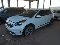KNDCB3LC3K5301530 2019 KIA NIRO