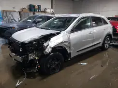 KNDCB3LC3K5302726 2019 KIA NIRO