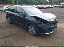 KNDCB3LC3K5303181 2019 KIA NIRO