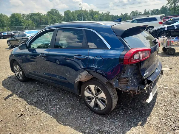 KNDCB3LC3K5317761 2019 KIA NIRO - Image 2