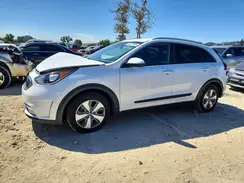 KNDCB3LC3K5350274 2019 KIA NIRO