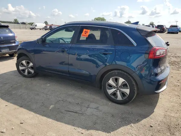 KNDCB3LC3K5350596 2019 KIA NIRO - Image 2