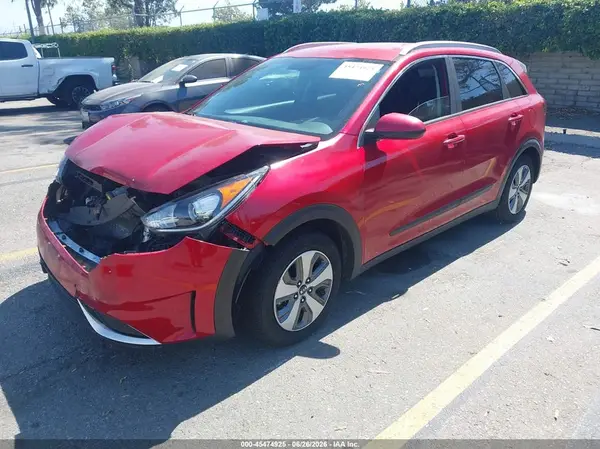 KNDCB3LC3K5351036 2019 KIA NIRO - Image 2