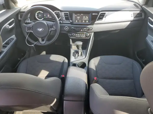 KNDCB3LC3K5352994 2019 KIA NIRO - Image 8