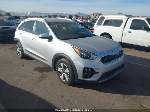 KNDCB3LC3L5369229 2020 KIA NIRO - Image 1
