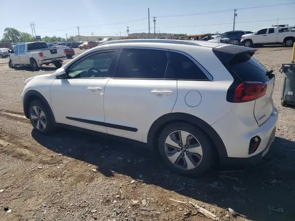 KNDCB3LC3L5369621 2020 KIA NIRO - Image 2