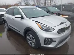 KNDCB3LC3L5393658 2020 KIA NIRO