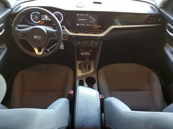 KNDCB3LC3L5396169 2020 KIA NIRO - Image 8