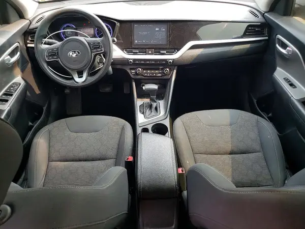 KNDCB3LC3L5397967 2020 KIA NIRO - Image 8