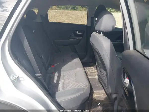 KNDCB3LC3L5400821 2020 KIA NIRO - Image 8