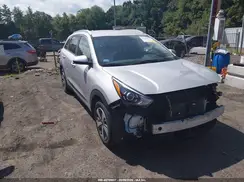 KNDCB3LC3L5426996 2020 KIA NIRO