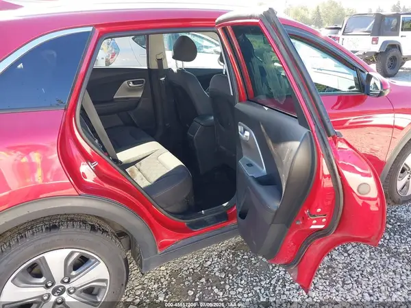 KNDCB3LC3L5434810 2020 KIA NIRO - Image 8