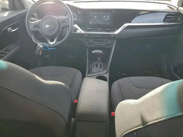 KNDCB3LC3M5464133 2021 KIA NIRO - Image 8