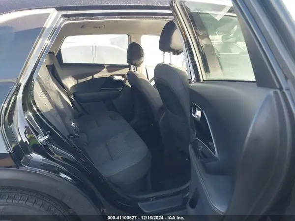 KNDCB3LC3M5464553 2021 KIA NIRO - Image 8